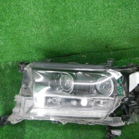 Битая Фара левая Toyota Land Cruiser 200 15-21 LED Black