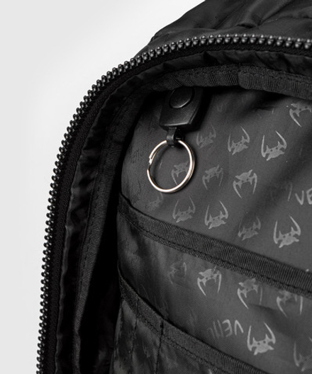 Рюкзак Venum Challenger Pro Black/Dark Camo