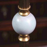 Напольный торшер в классическом стиле