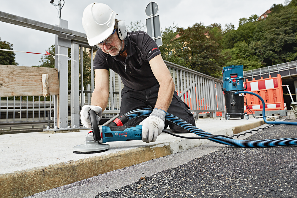 Алмазная чашка BOSCH Expert for Concrete 125мм Aquarius Fast Removal 2608601763