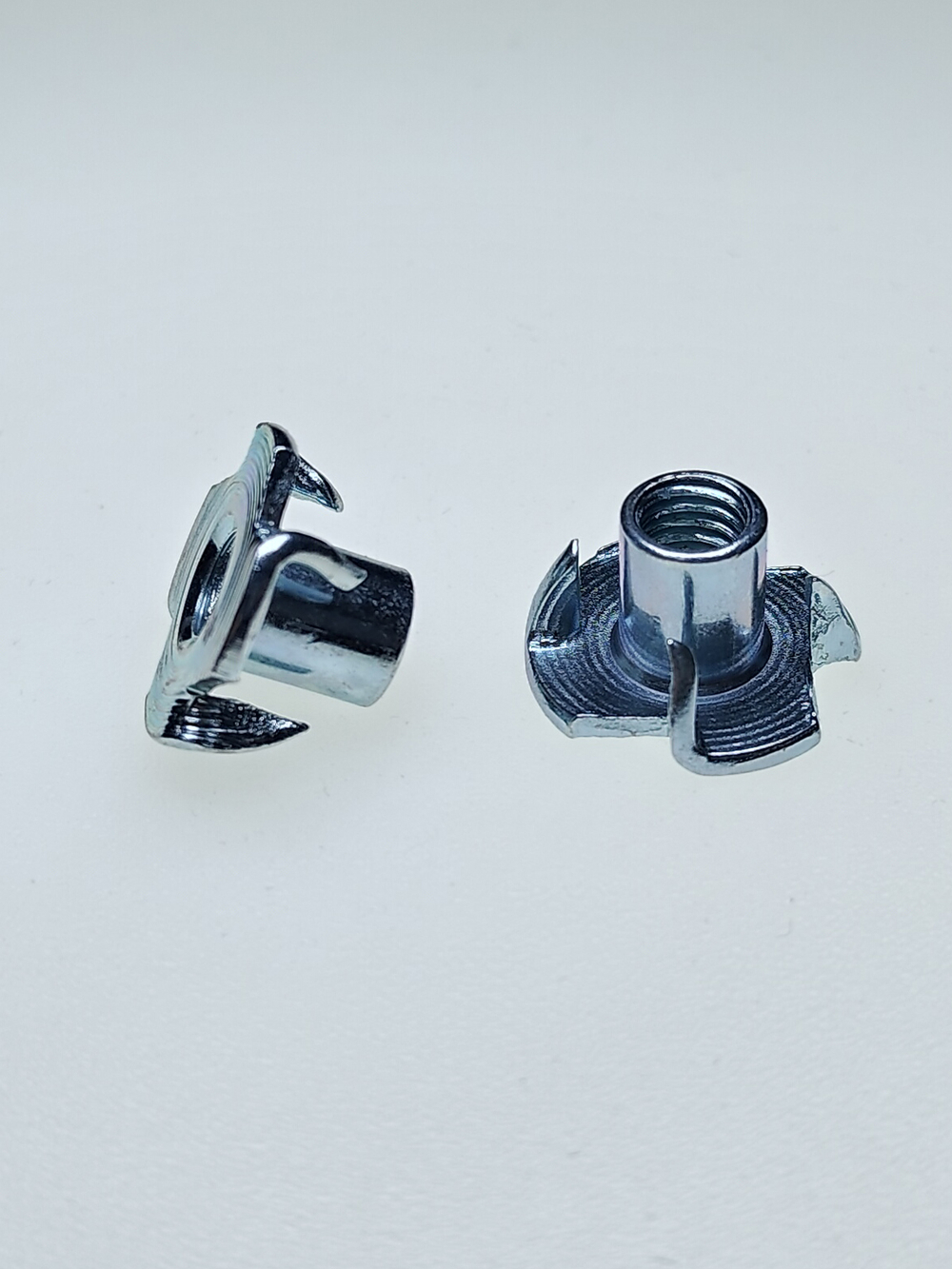 М6 ОЦ.Гайка крыльчатая (врезная) DIN1624 (40 шт.)