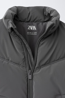 ZARA СТЕГАНЫЙ ЖИЛЕТ, АНТРАЦИТОВО-СЕРЫЙ