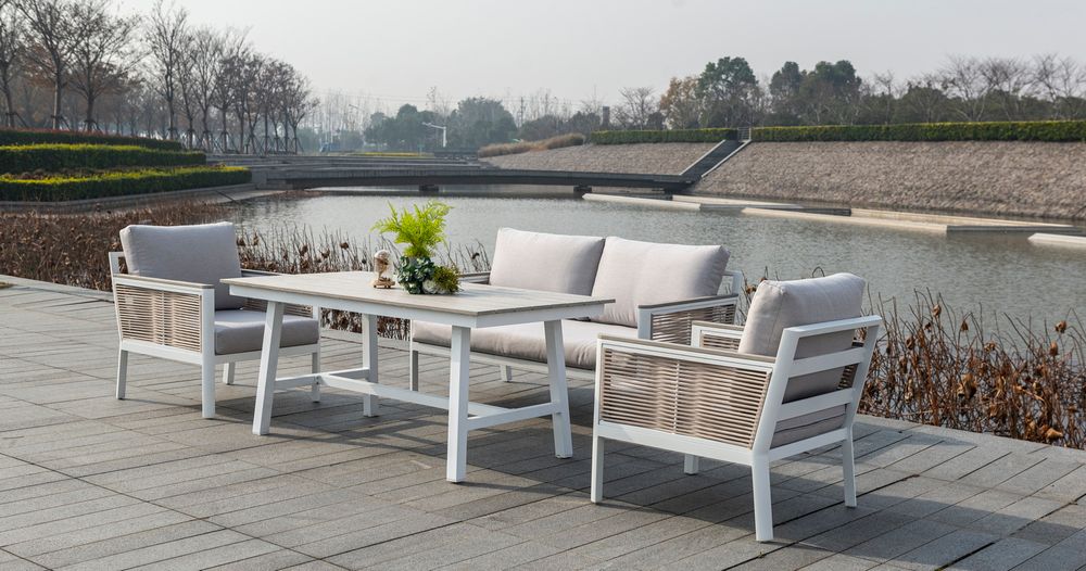 "Сан Ремо" стол обеденный из ДПК, каркас алюминиевый