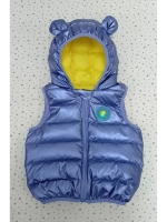 Детская жилетка для мальчика светящаяся.