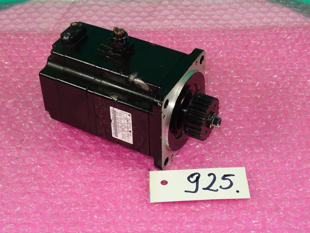 YASKAWA SGMPH-04A1A-YR12