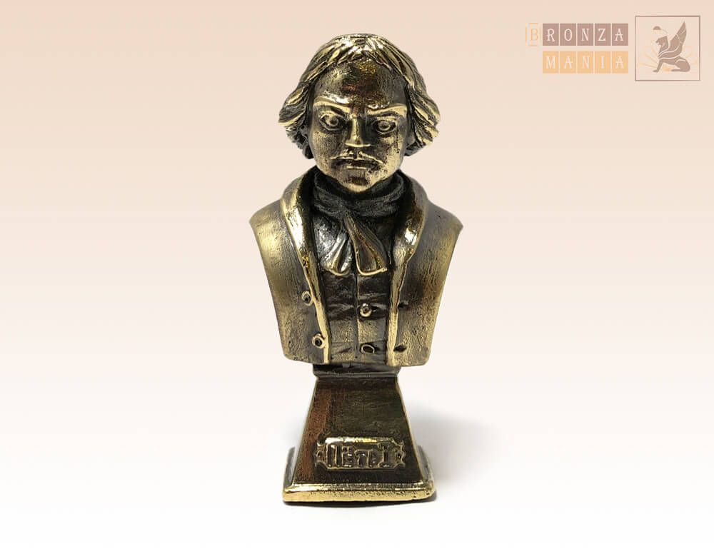 фигурка бюст Петр 1 средний