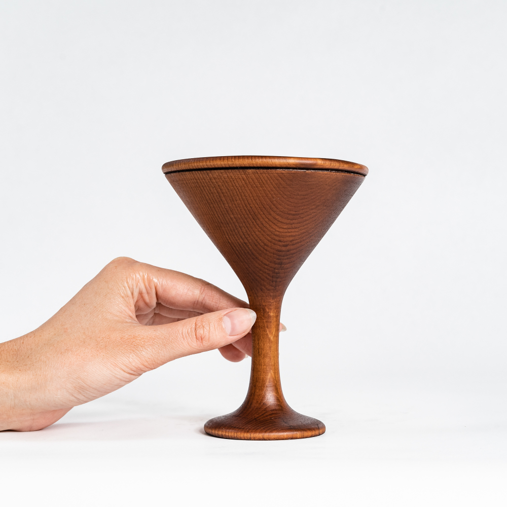 Бокал "Мартини" из сибирского кедра (цвет орех) G12