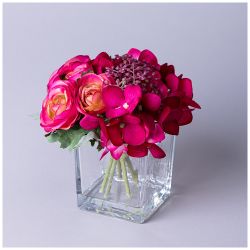 БУКЕТ ИСКУССТВЕННЫХ ЦВЕТОВ В КВАДРАТНОЙ ВАЗЕ ВЫСОТА= 16СМ (МАЛ=8ШТ./КОР=24ШТ.)