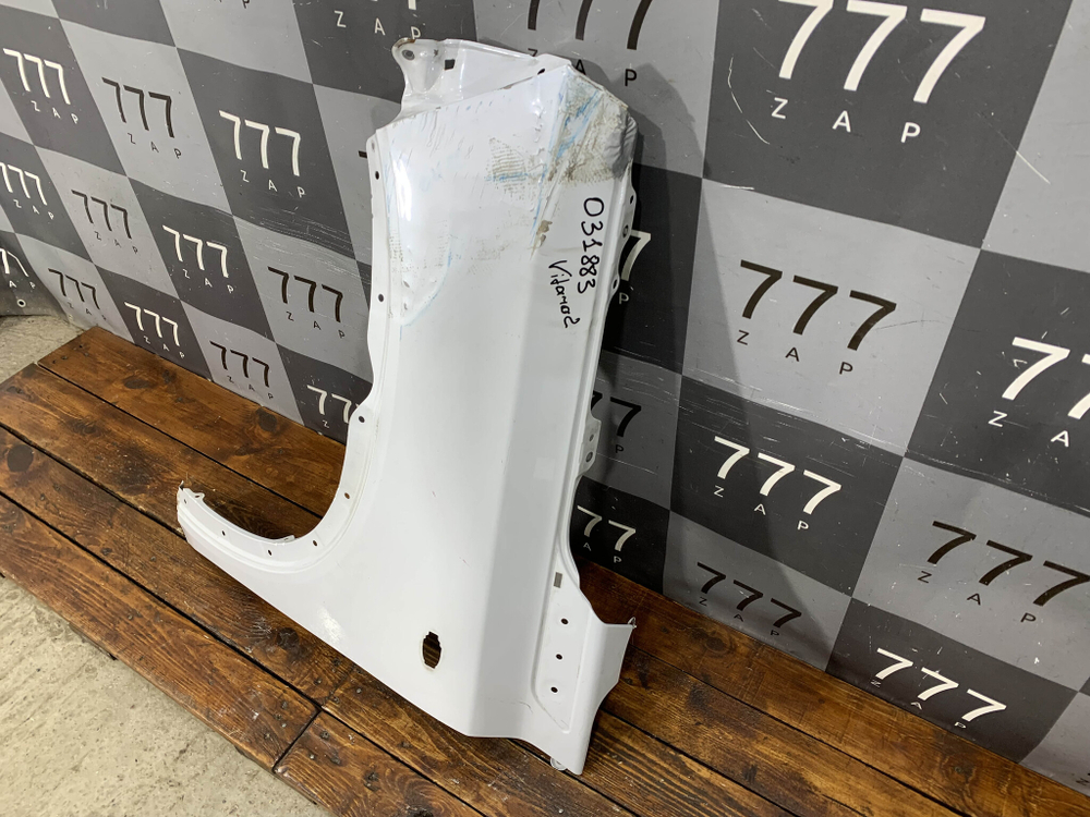 Крыло переднее левое Suzuki Vitara 2 14-нв Б/У Оригинал 5771154P00