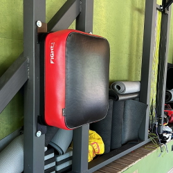 Классическая подушка кожа