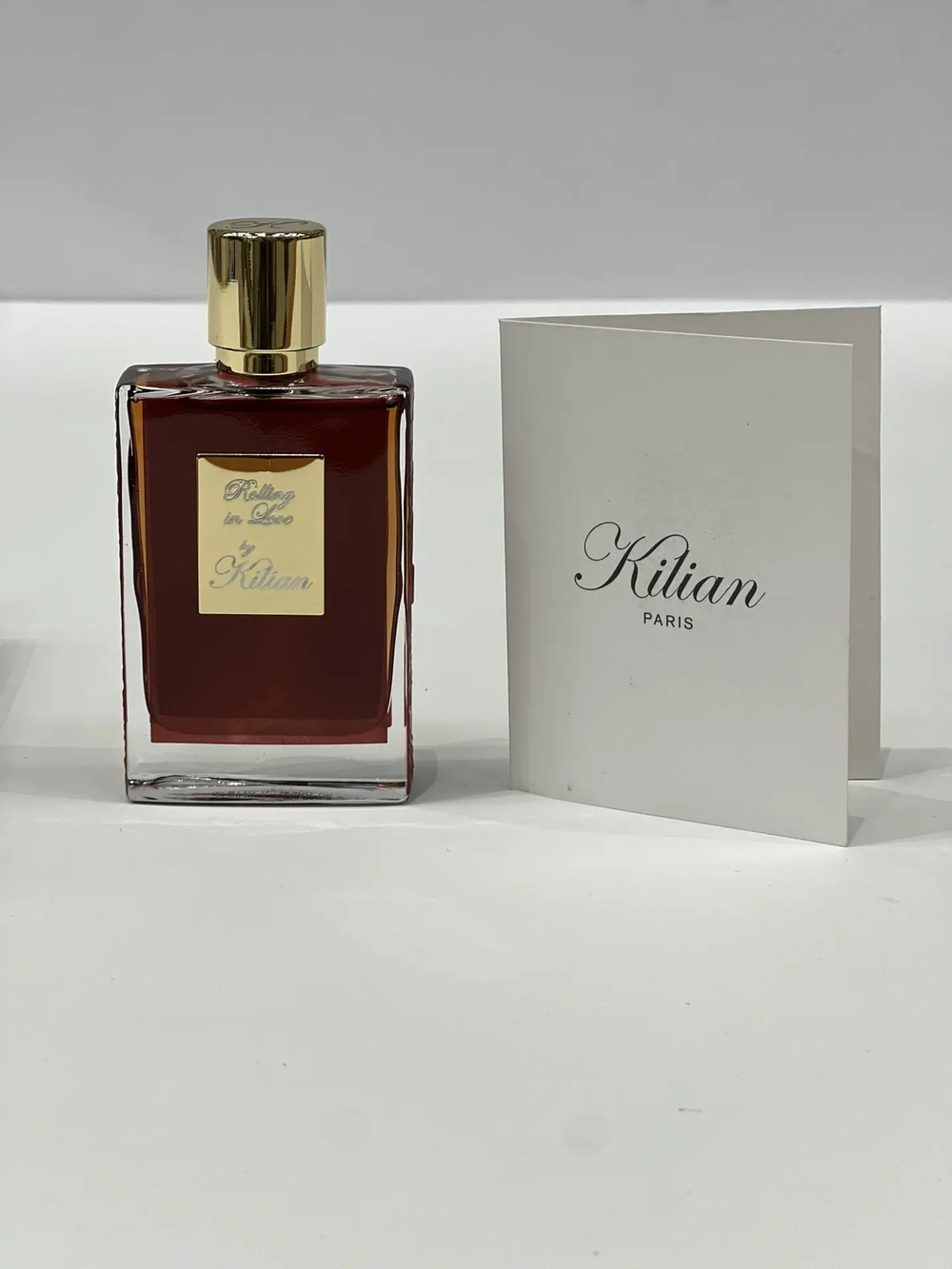 Kilian Rolling in Love — нежный и чувственный аромат настоящей влюбленности