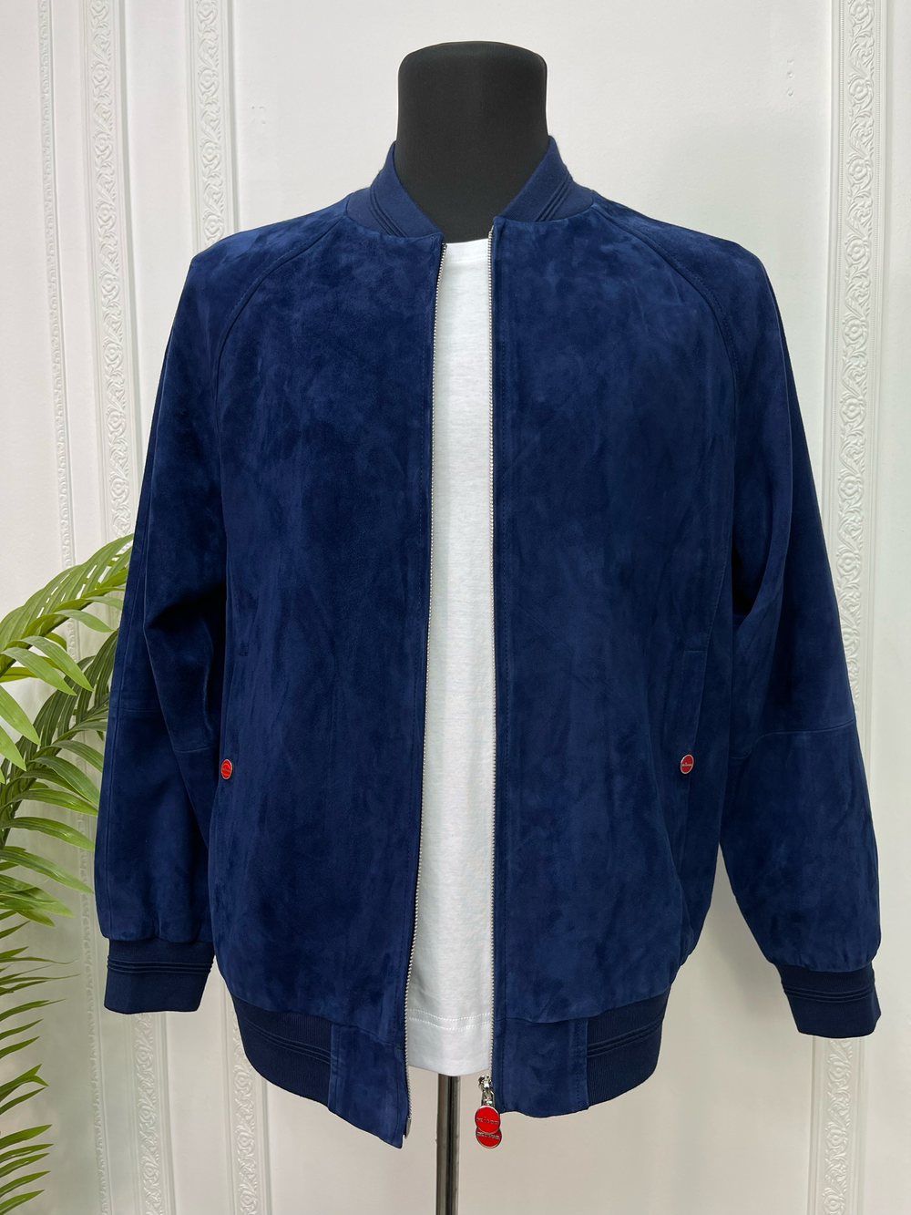 Замшевая куртка Kiton