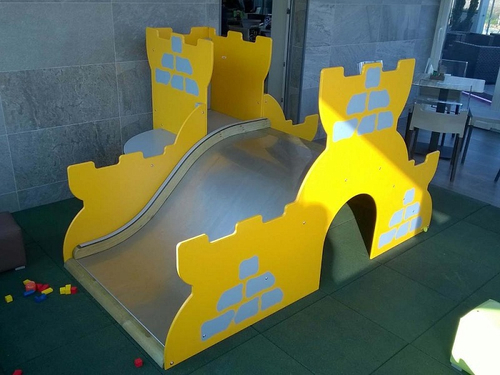 Горка «Замок»