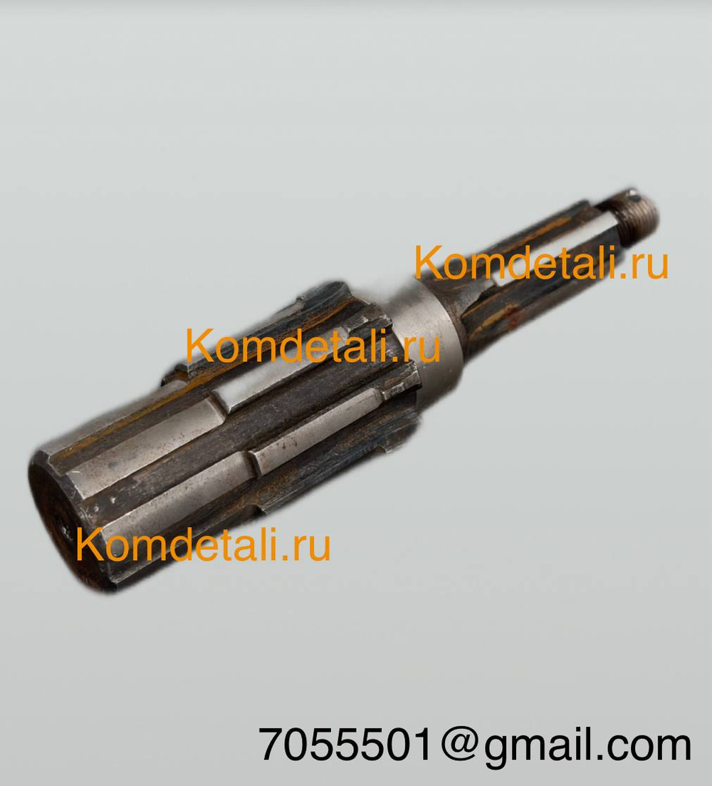 Вал редуктора водяного насоса КО-829А.42.01.105