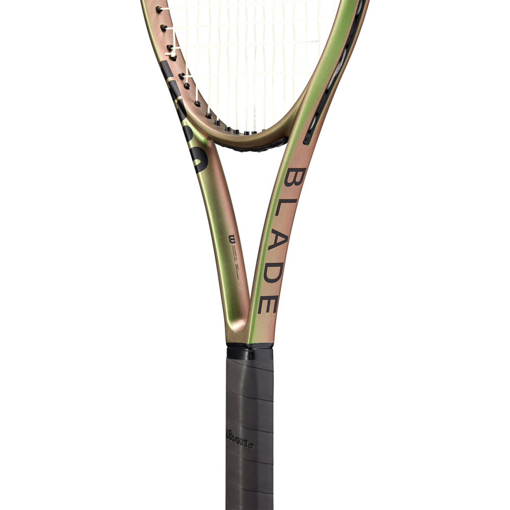 Теннисная ракетка Wilson Blade 100 V8 Tour Racket