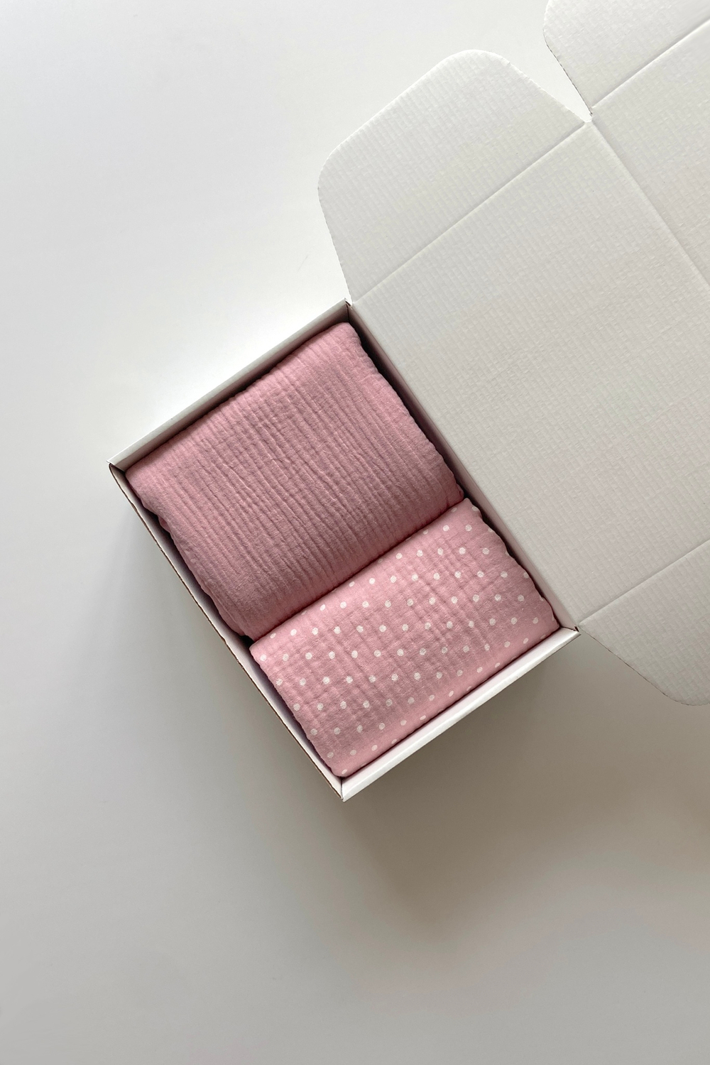 Набор пеленок "Горошек на розовом XS"