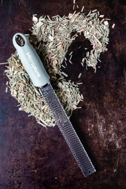 Microplane Терка Zester Premium шалфей зеленая