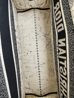 Сумка CHRISTIAN DIOR BOOK TOTE LARGE