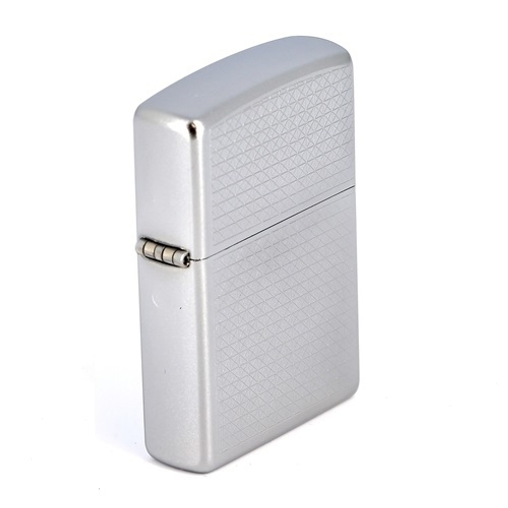 Зажигалка серебристая матовая Zippo Diamond plate с покрытием Satin Chrome