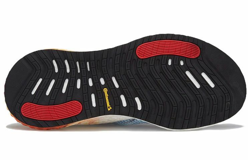 Кроссовки Adidas Alphaboost