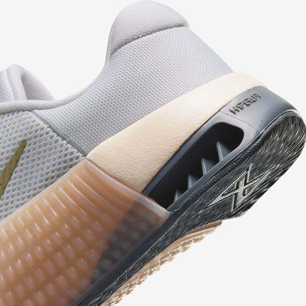 Кроссовки женские Nike W Metcon 9 (Бежевые)