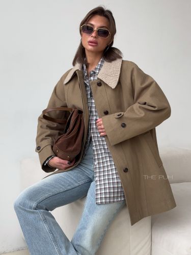 Хлопковая женская куртка в цвете хаки