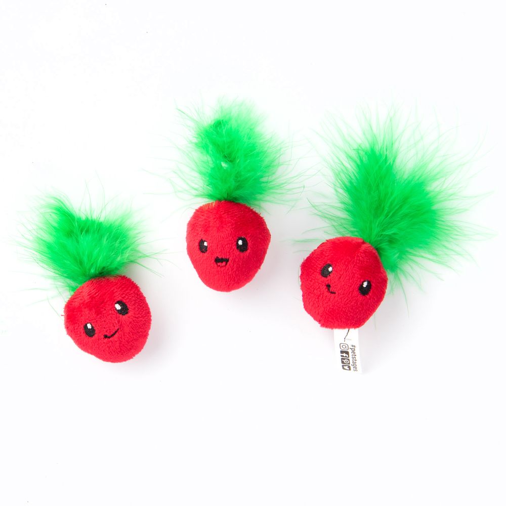Игрушка Petstages для кошек "Клубнички", 3 шт в комплекте Игрушка Petstages для кошек "Клубнички", 3 шт в комплекте