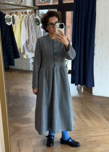 Платье оверсайз из смесовой ткани в елочку