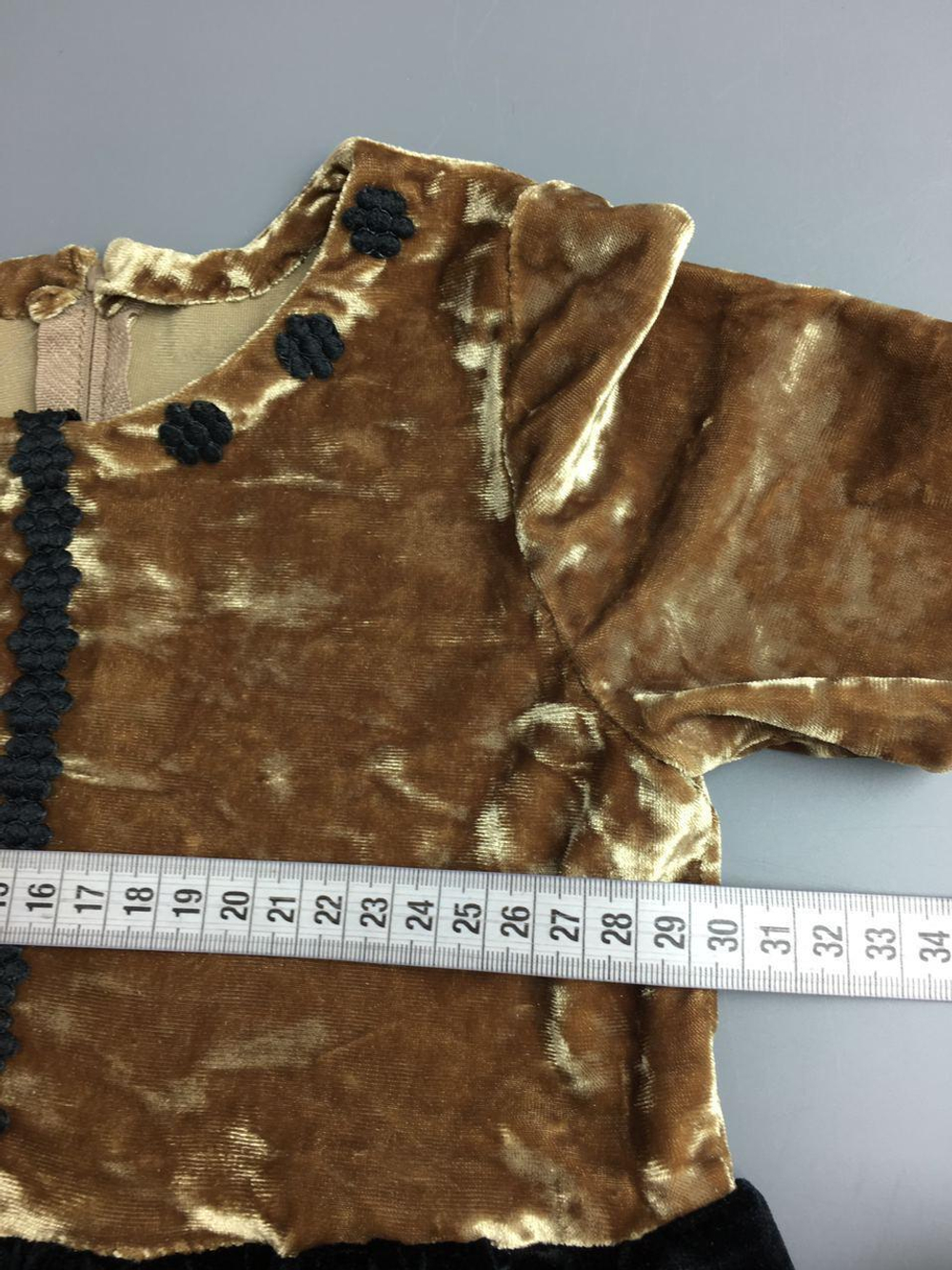 Платье нарядное  на 7 лет