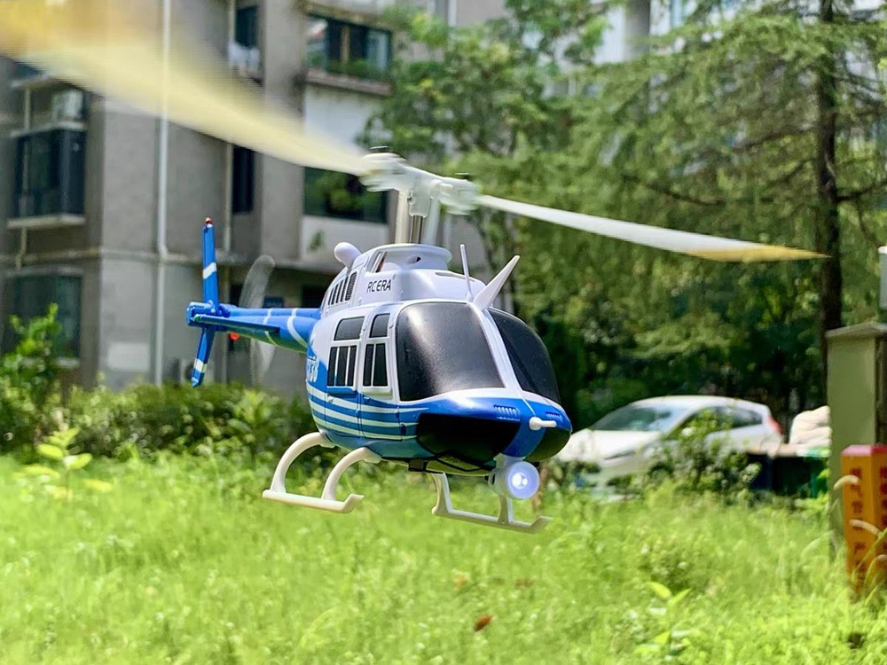 Радиоуправляемый вертолёт RC ERA C138 v2 4CH 6-Axis Gyro 1:33 Scale Flybarless RC Helicopter RTF , с функцией удержания высоты , датчик светового потока V2 , синий