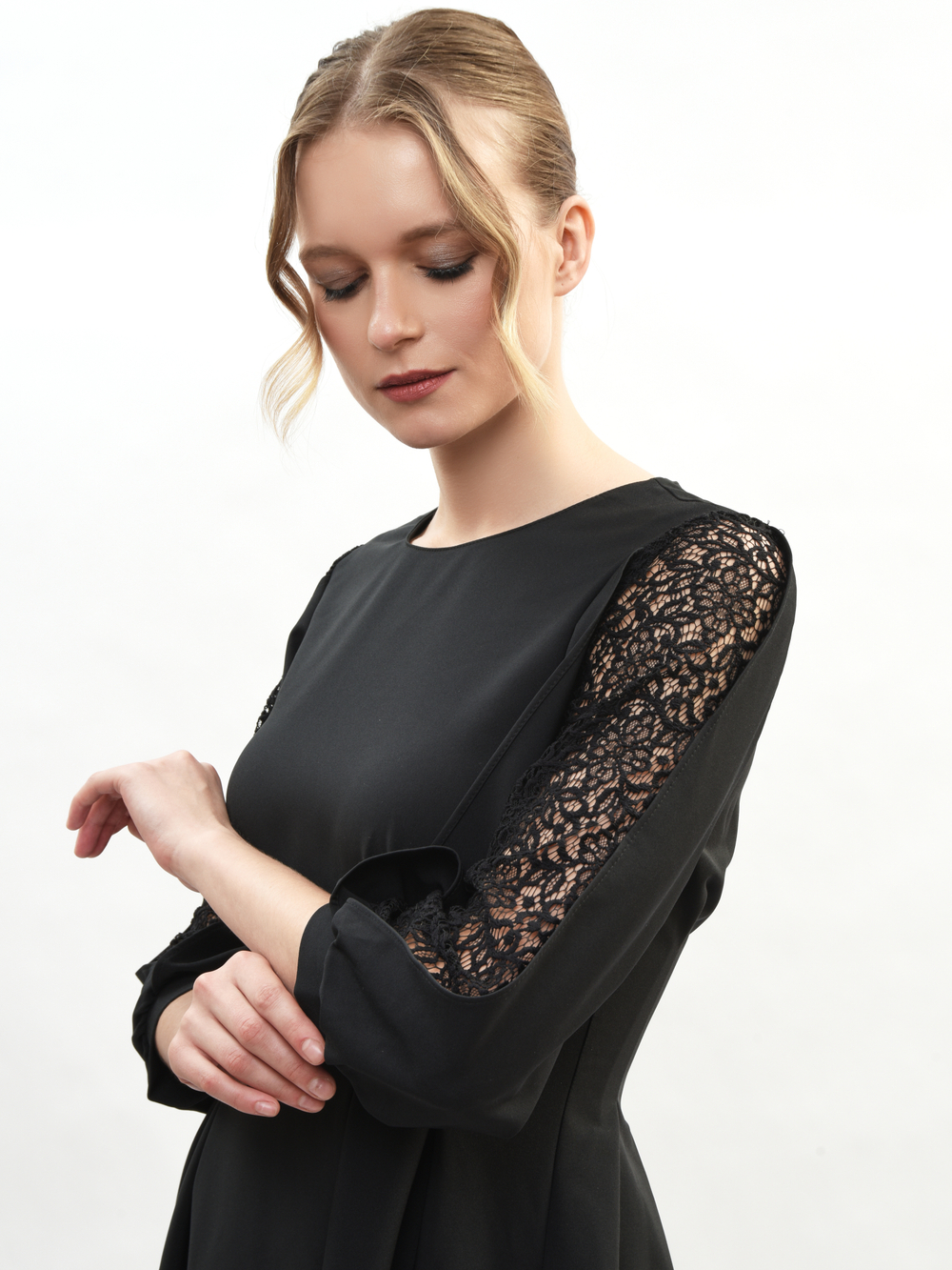 Платье женское