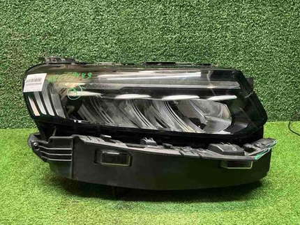 Фара правая Geely Tugella (2019-2024) LED