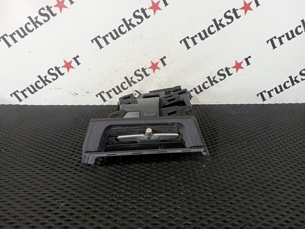 Дефлектор воздушный 2023г