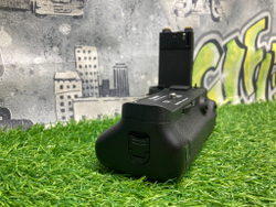 Canon BG-E11