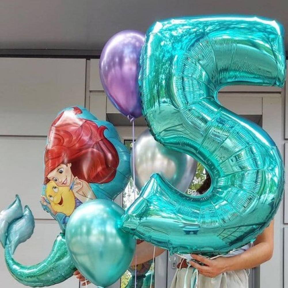 Композиция из шаров хром с Русалочкой на 5 лет