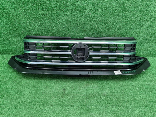 Решетка радиатора VW Atlas 1 (2020-н.в.)