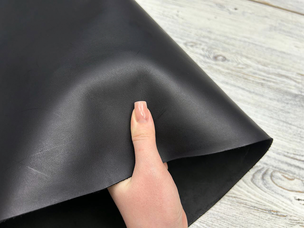 Etrusco Wax Nero (1,6-1,8 мм), цв. Черный, натуральная кожа