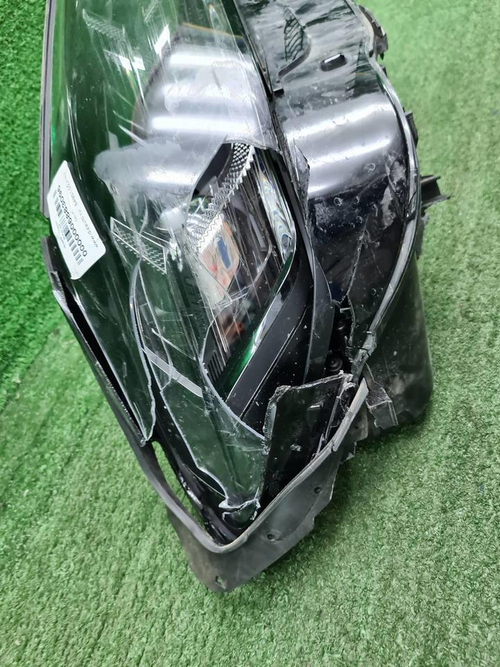 Фара правая BMW X3 G01 (2021-н.в.) LED