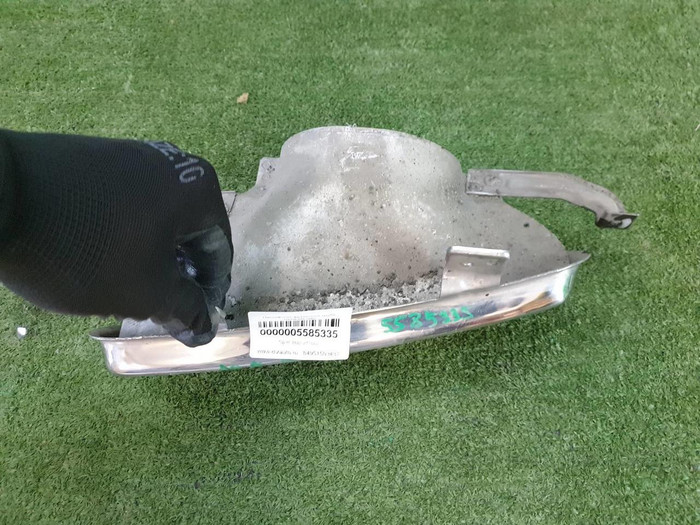 Насадка глушителя правая Genesis G80 2 (2020-2024)