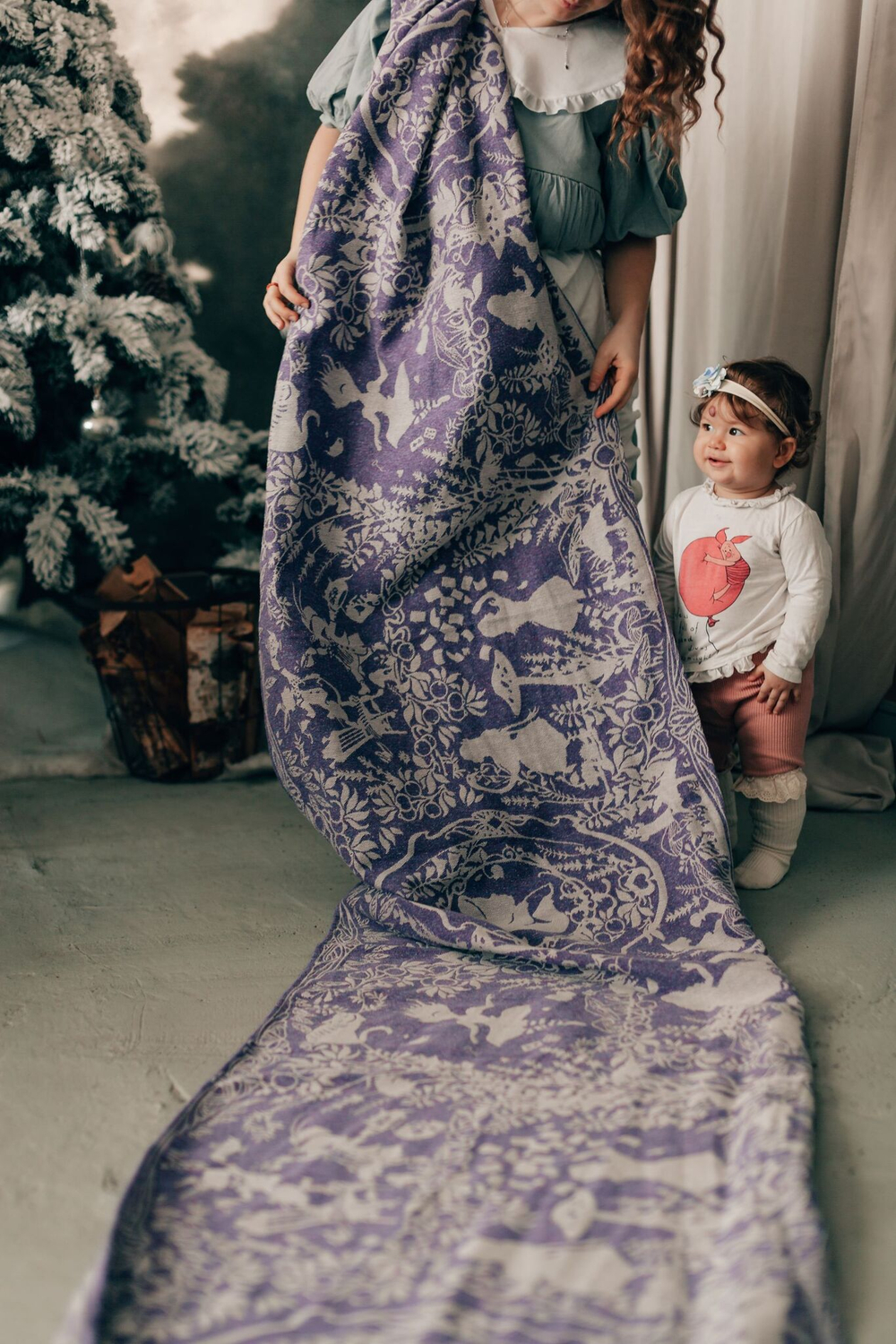 Mokosh wrap Alice in Wonderland Unicorn