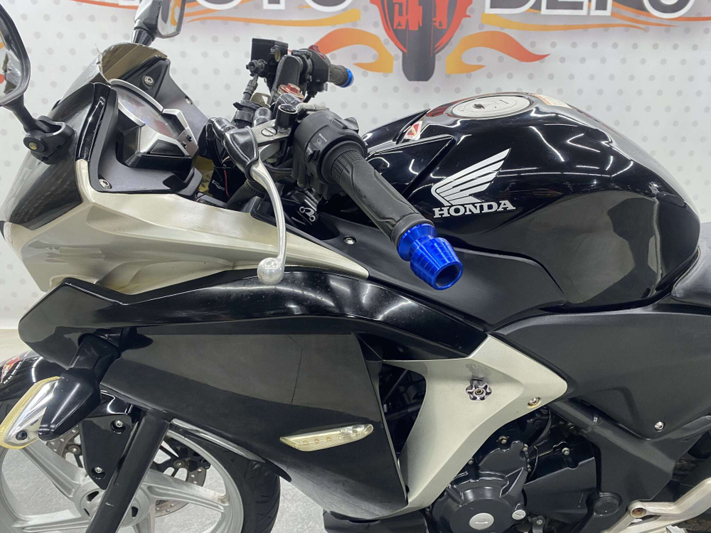 Honda CBR250R , 2012