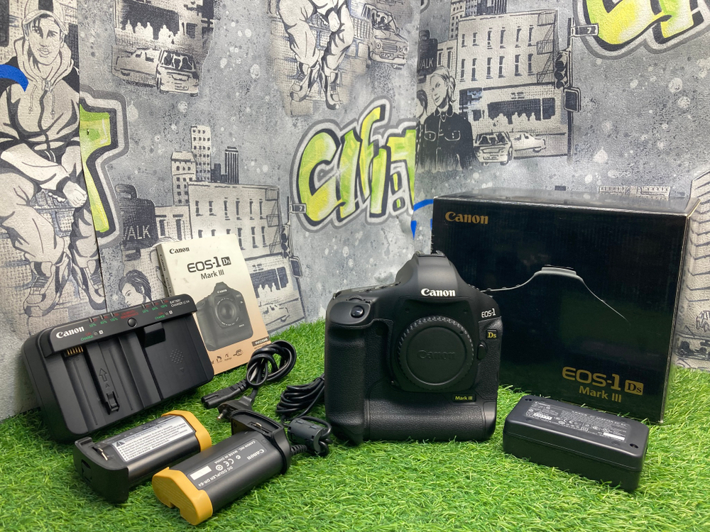 Canon EOS 1DS Mark III  300 кадров