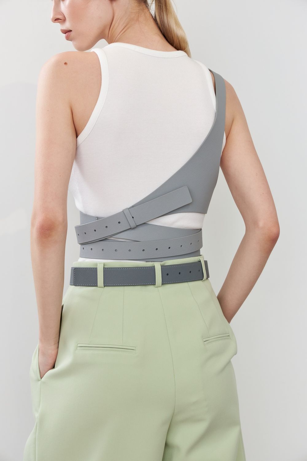 РЕМЕНЬ-ПОРТУПЕЯ SILVER GREY