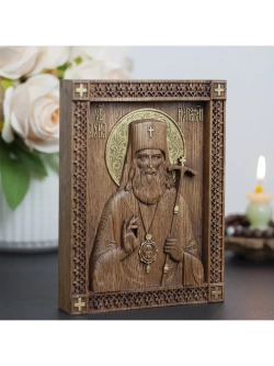 Лука Крымский икона деревянная резная, ясень