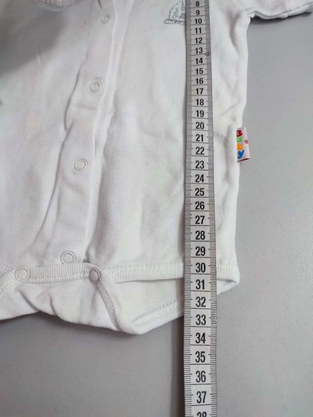 Боди белое на 6 месяцев