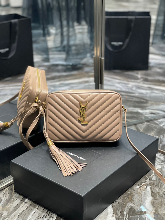 Saint Laurent Lou Camera Bag 23 cm