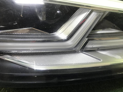 Фара правая Audi Q5 2 80А (2017-2020) LED
