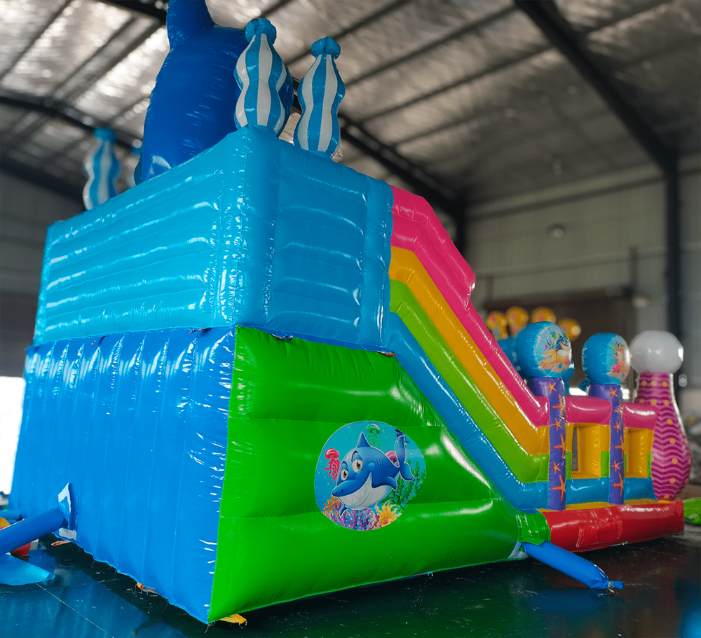 Коммерческий надувной батут с горкой «В гостях у моря», 8*5*5 м