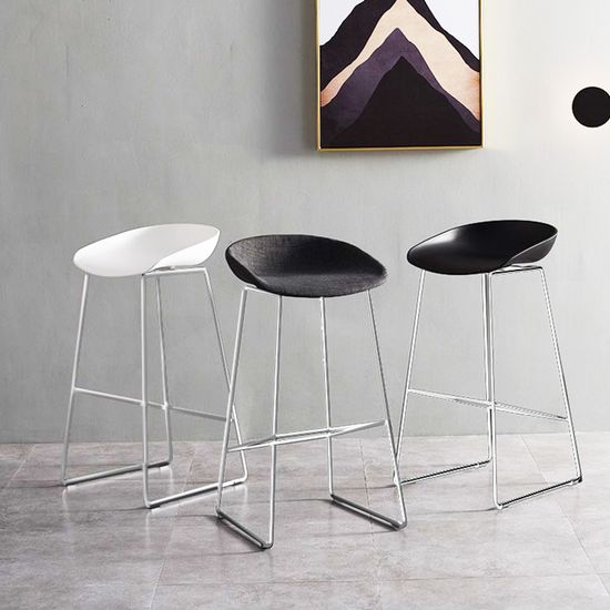 Стул полубарный Neo белый с хромированными ножками