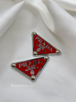 Логотип металлический Прад. серебро с красным